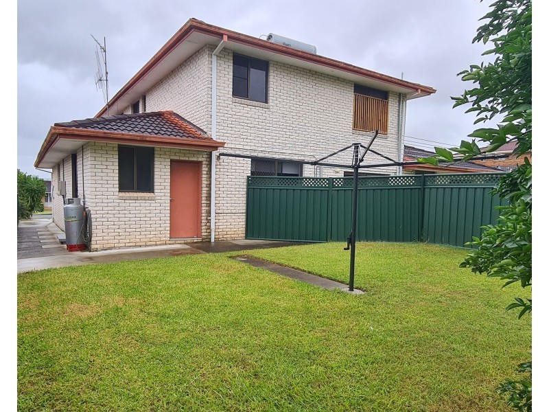 2/31 Illingari Circuit, Taree NSW 2430