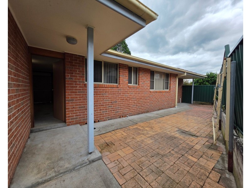 1/4 Timbarra Close, Taree NSW 2430