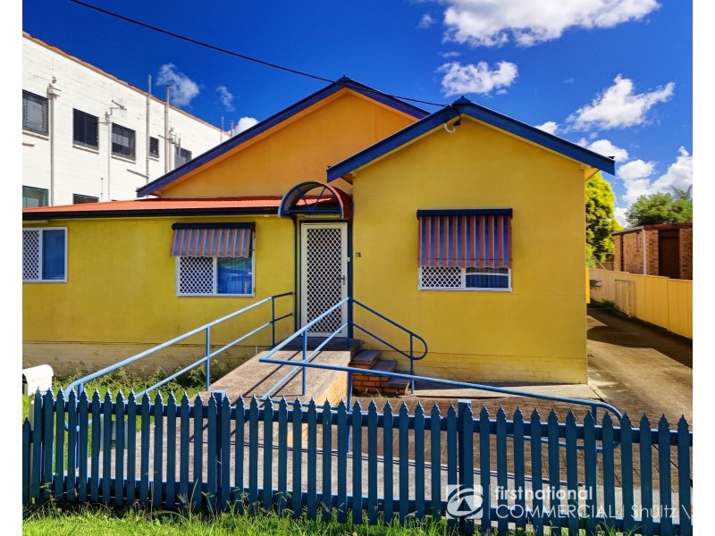 30 Commerce Street, Taree NSW 2430