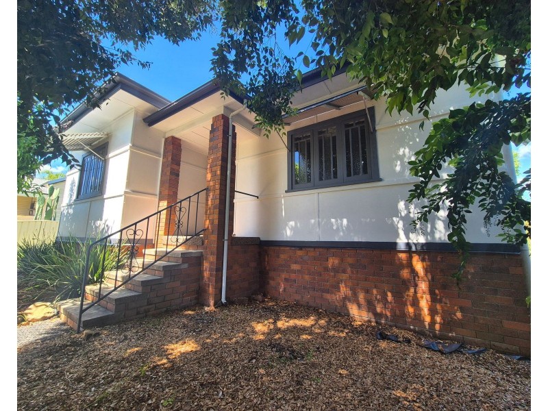 106  Albert Street, Taree NSW 2430