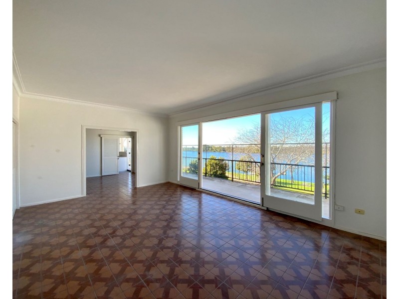 208-212 Victoria Street, Taree NSW 2430