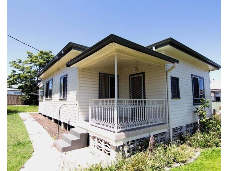 2 Commerce Lane, Taree NSW 2430