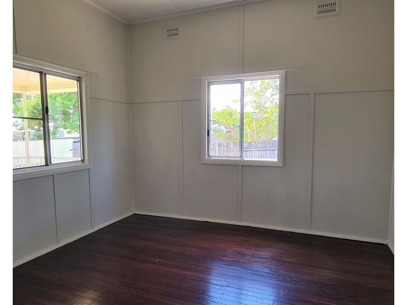 2 Commerce Lane, Taree NSW 2430