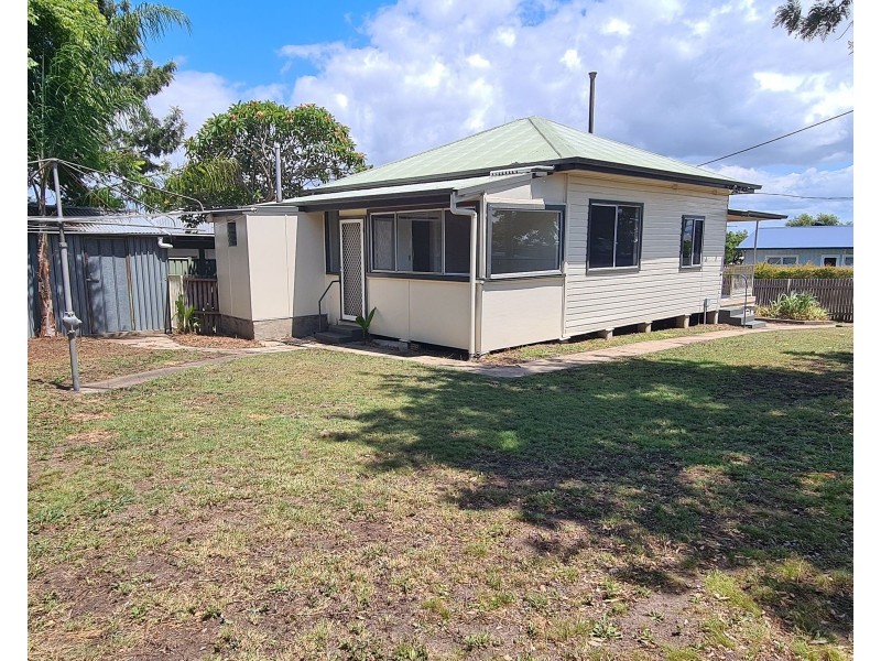 2 Commerce Lane, Taree NSW 2430