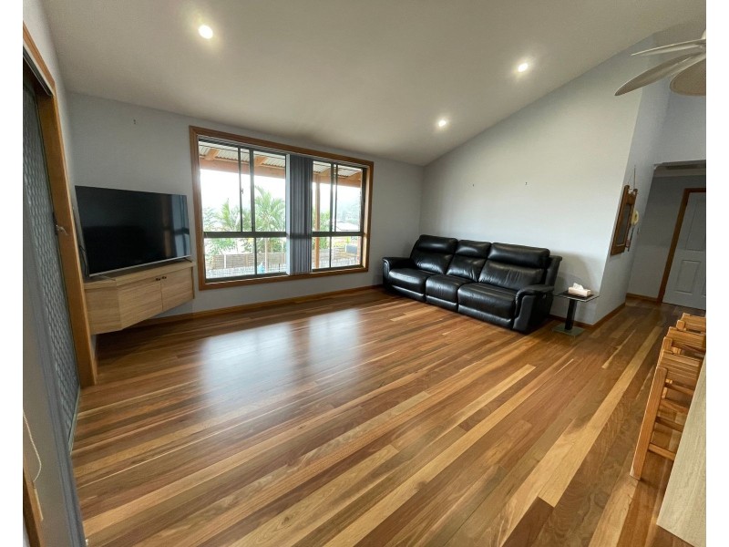 54 Talawong Drive, Taree NSW 2430