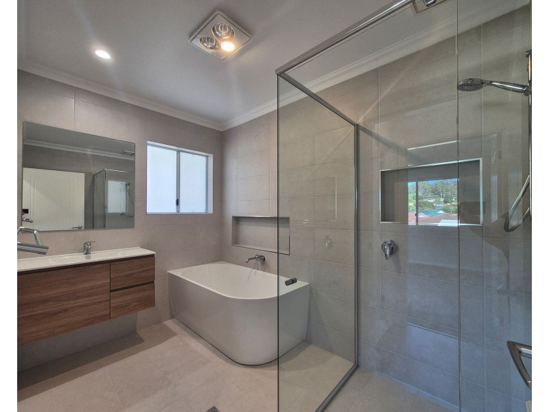 3 Melinga Place, Taree NSW 2430