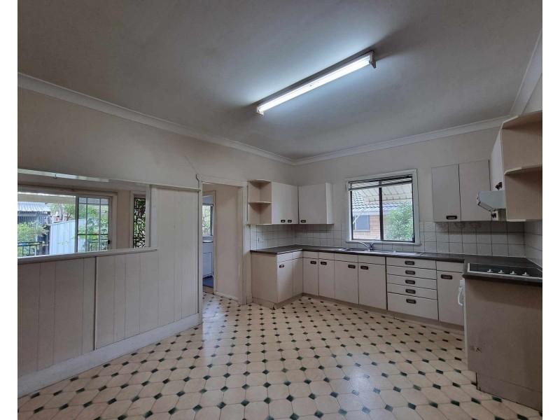 73 Cowper Street, Taree NSW 2430