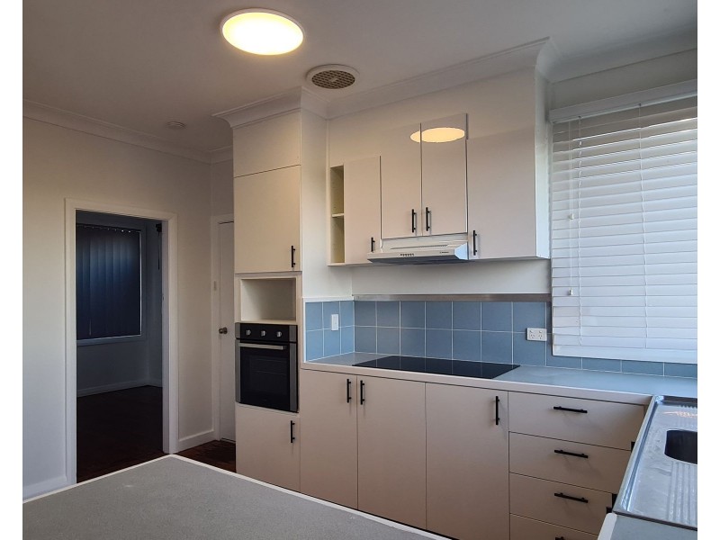 4 Ritchie Crescent, Taree NSW 2430