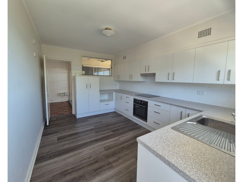 208-212 Victoria Street,, Taree NSW 2430