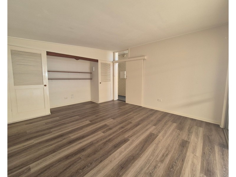 208-212 Victoria Street,, Taree NSW 2430
