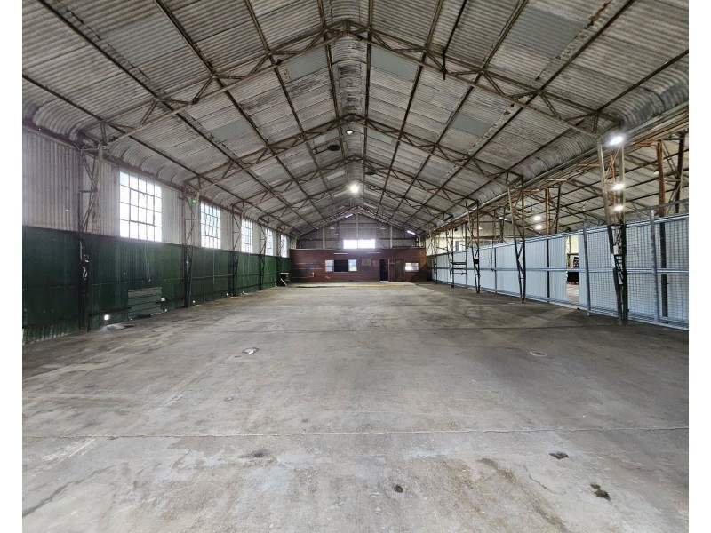 Bay 2, 10 Railway Parade, Taree NSW 2430