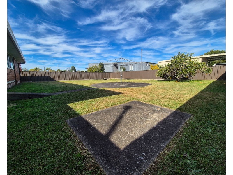 4 Milligan Street, Taree NSW 2430