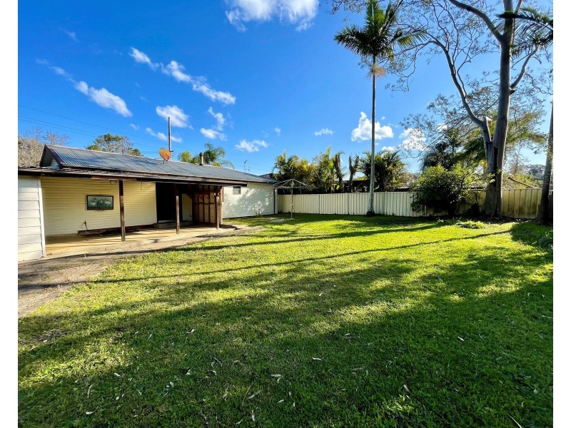 65 Bushland Drive, Taree NSW 2430