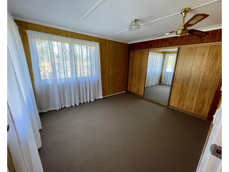 65 Bushland Drive, Taree NSW 2430