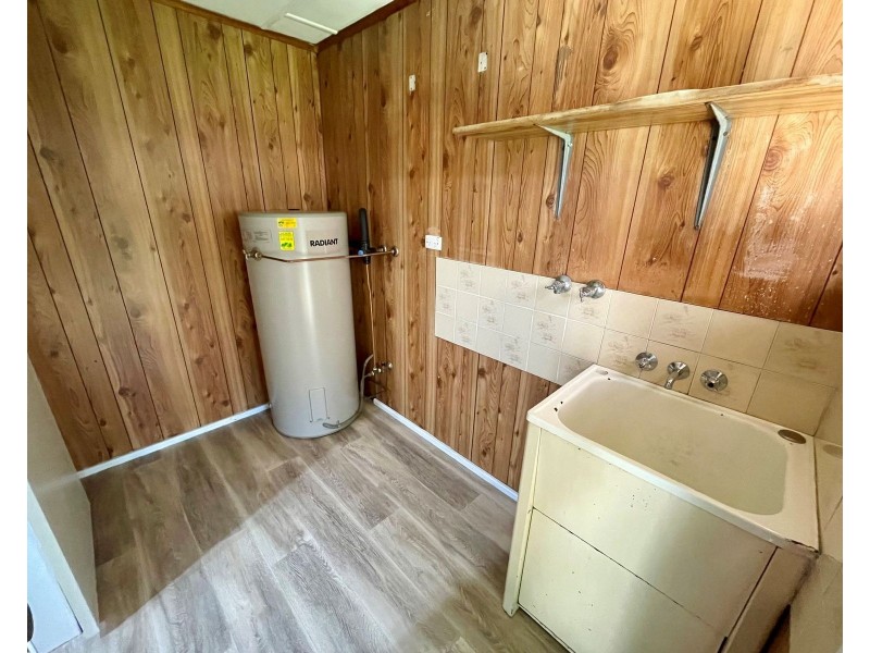 65 Bushland Drive, Taree NSW 2430