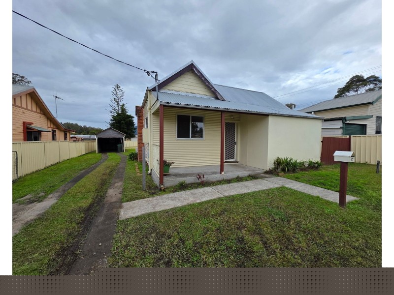 47 Florence Street, Taree NSW 2430