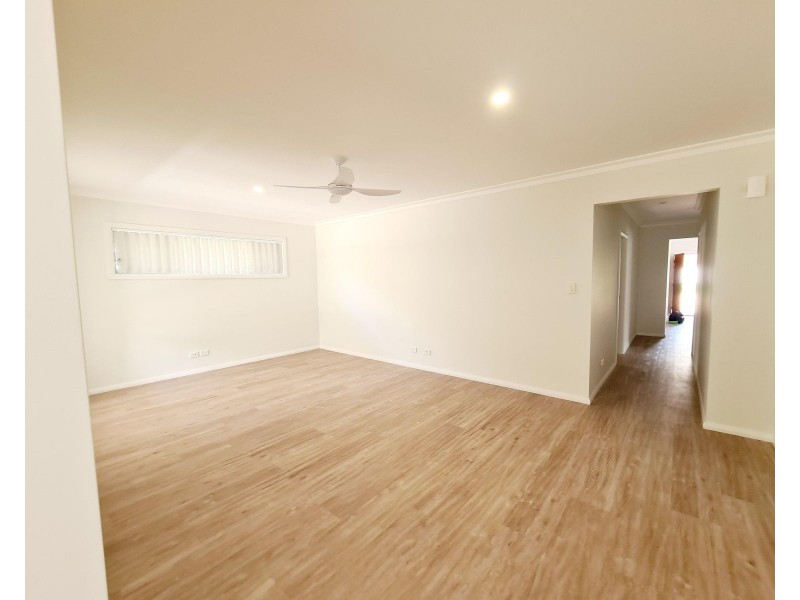 97a Talawong Dr, Taree NSW 2430