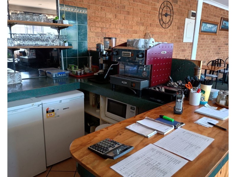 Shop 1 – 5, 32 Oxley Street, Taree NSW 2430