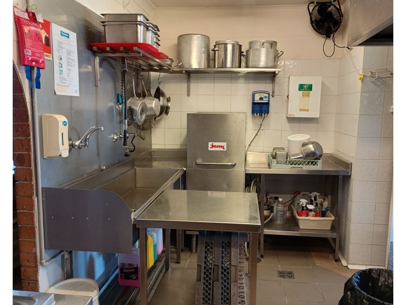 Shop 1 – 5, 32 Oxley Street, Taree NSW 2430