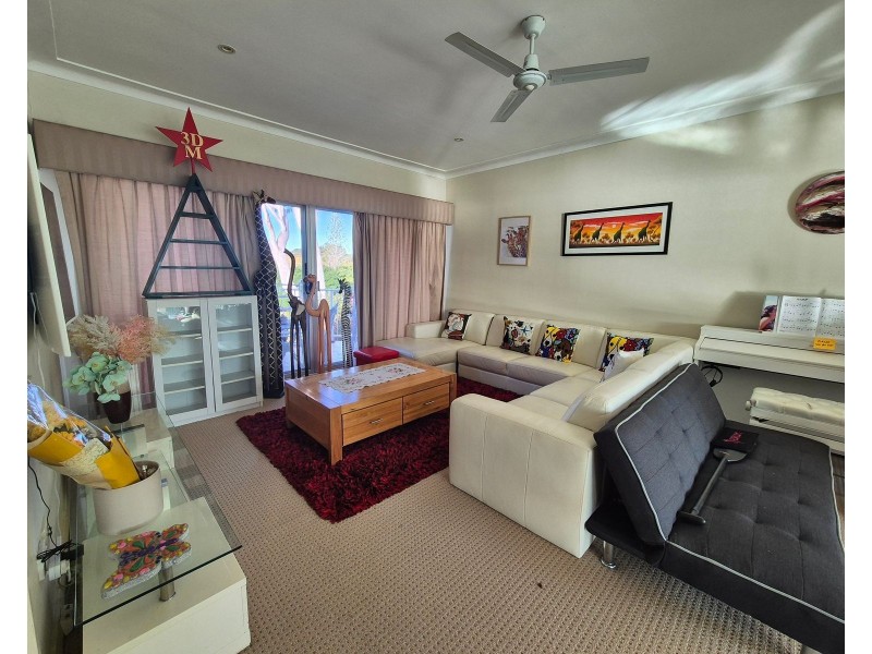 8 Cowan Road, Taree NSW 2430