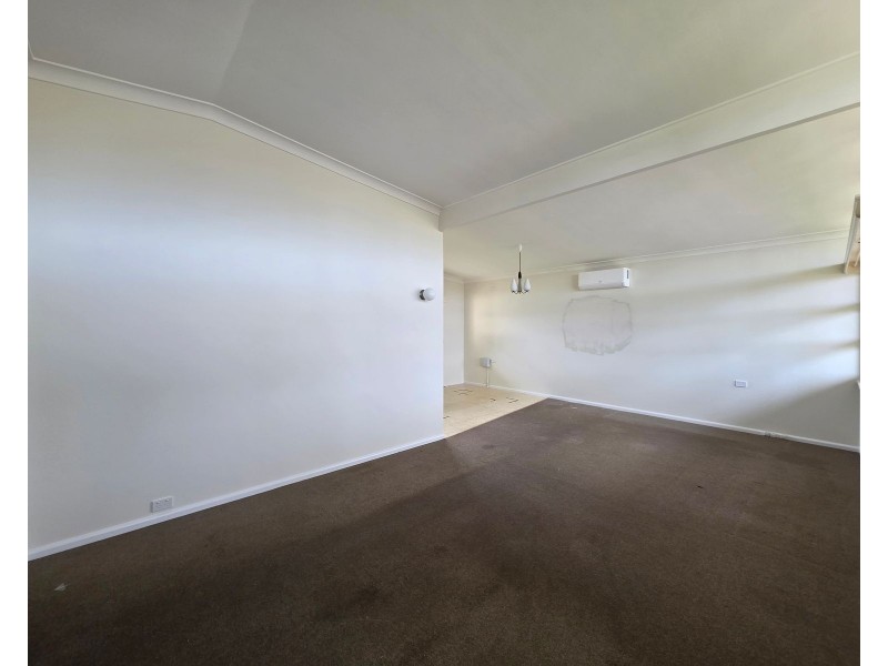 24 Kanangra Drive,, Taree NSW 2430