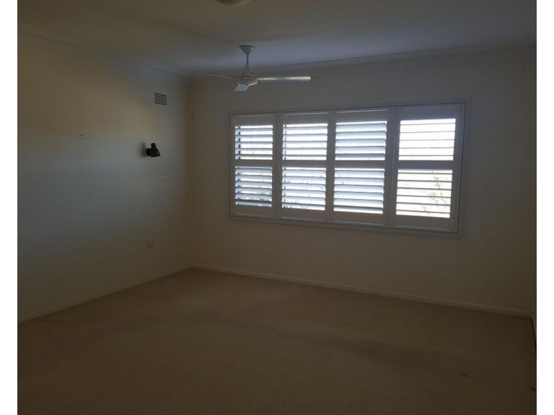 7 West End Avenue, Taree NSW 2430