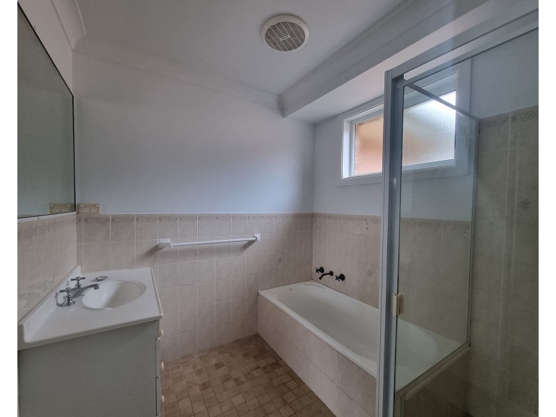 15A Killawarra Drive, Taree NSW 2430