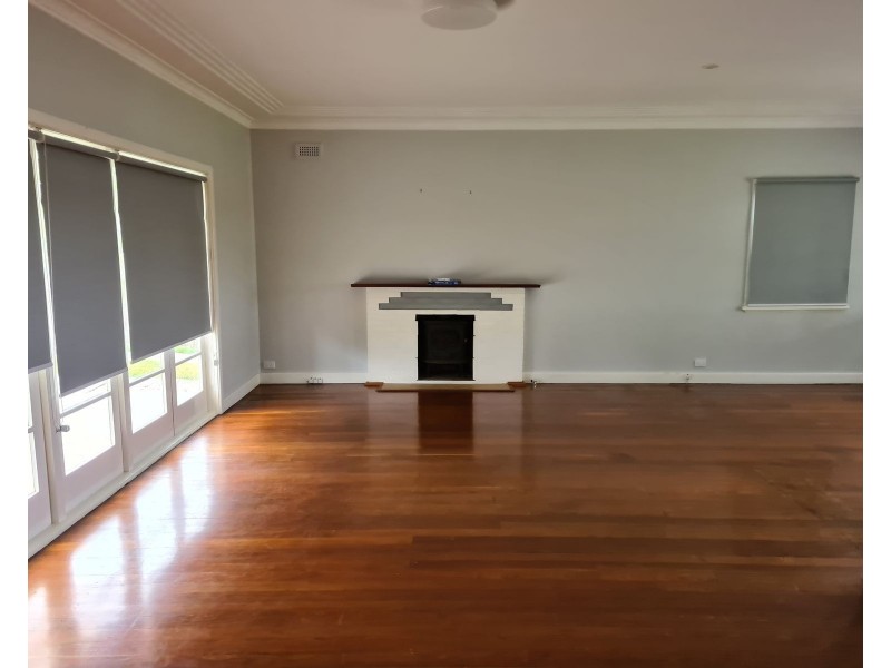 22 Edinburgh Drive, Taree NSW 2430