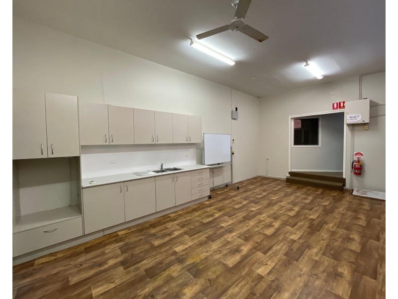 2/182 Victoria Street, Taree NSW 2430