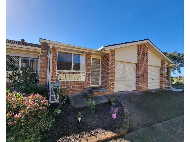 2/129 Edinburgh Drive, Taree NSW 2430