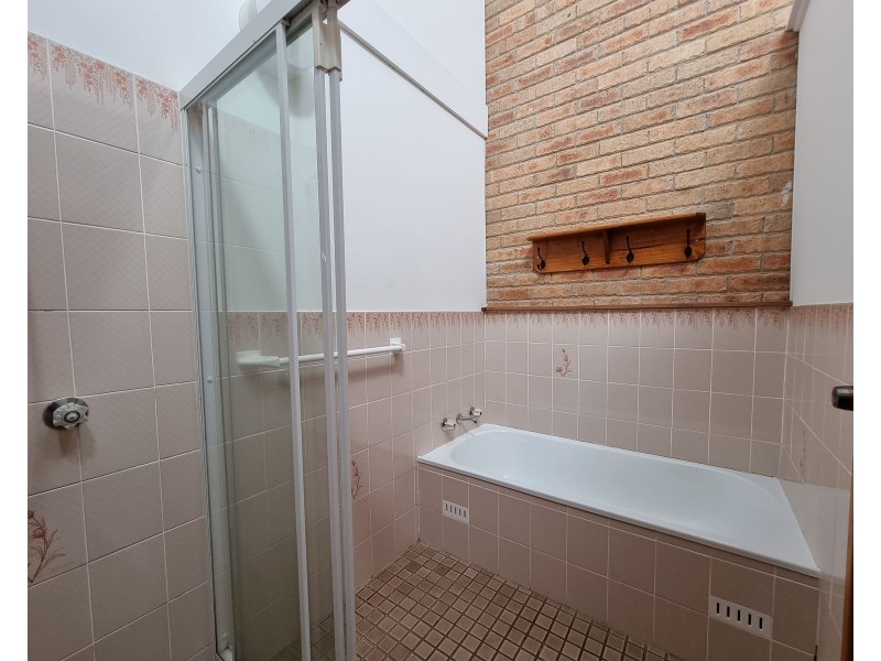 2/129 Edinburgh Drive, Taree NSW 2430