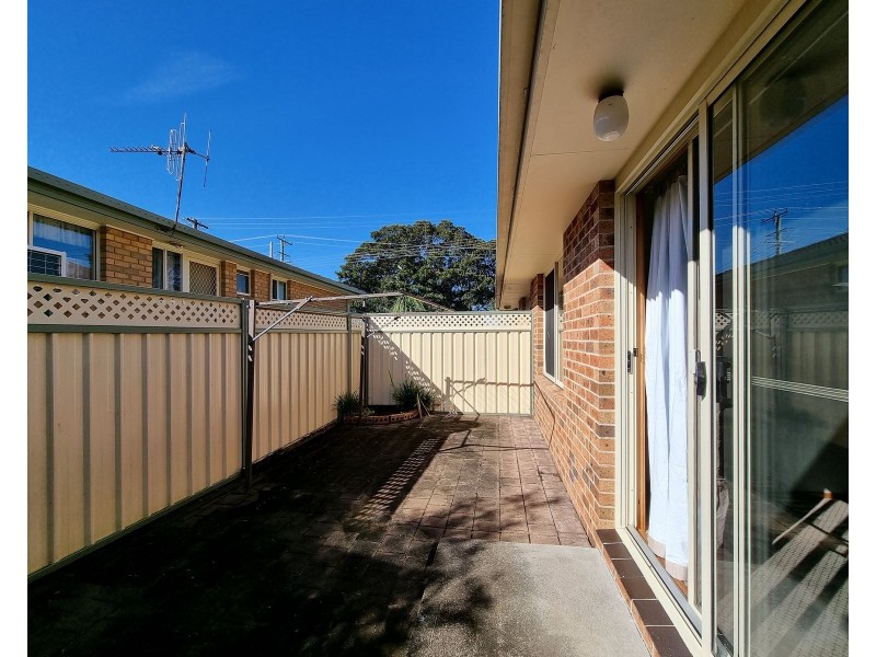 2/129 Edinburgh Drive, Taree NSW 2430