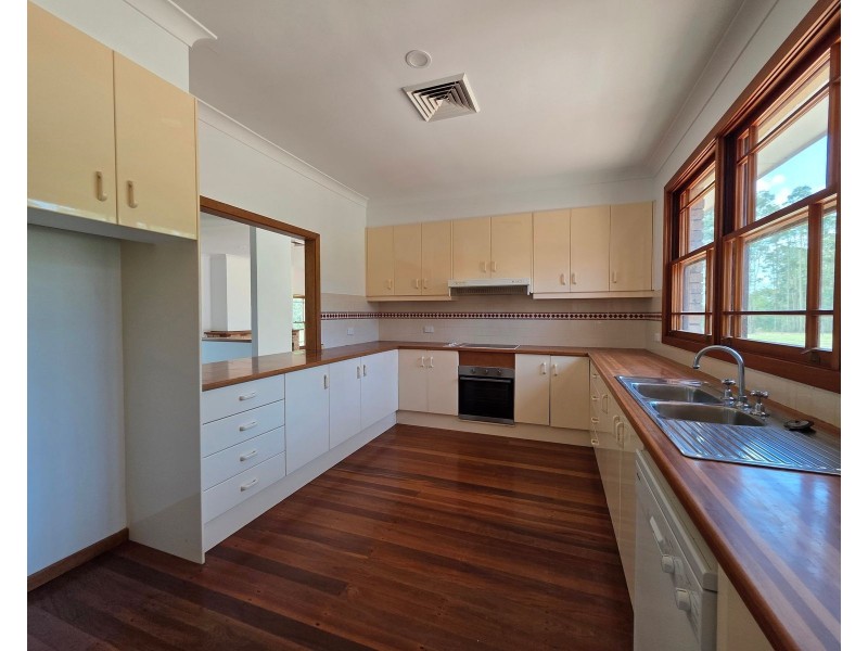 28 Urray Road, Tinonee NSW 2430
