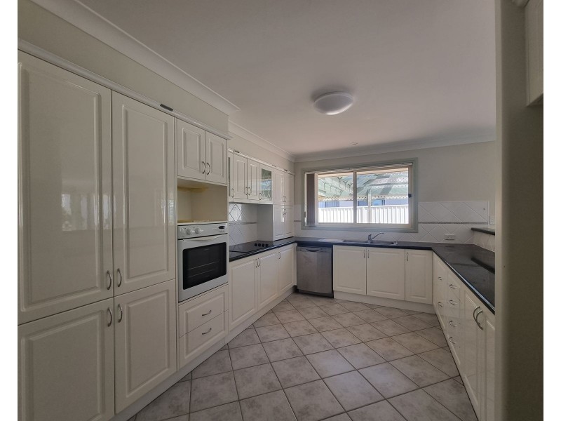 5 Surfsound Avenue, Wallabi Point NSW 2430