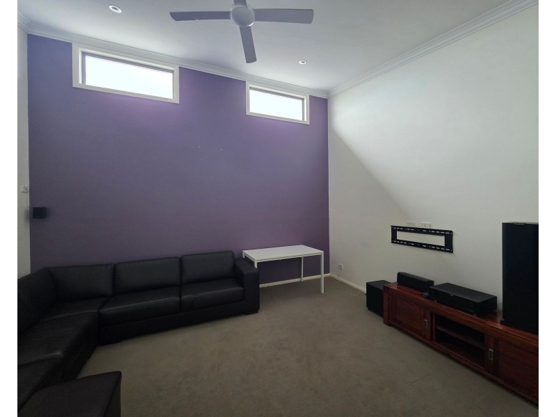 18 John Armstrong Close, Taree NSW 2430