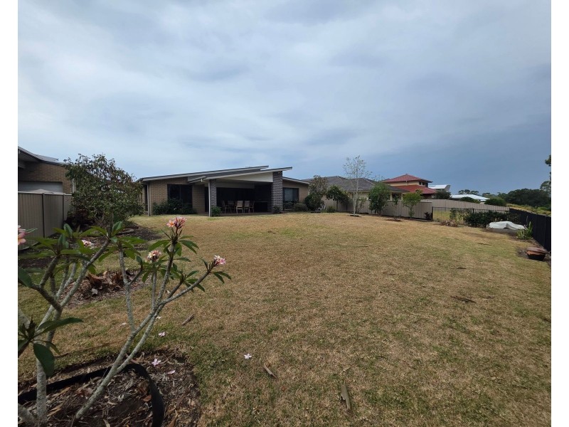18 John Armstrong Close, Taree NSW 2430