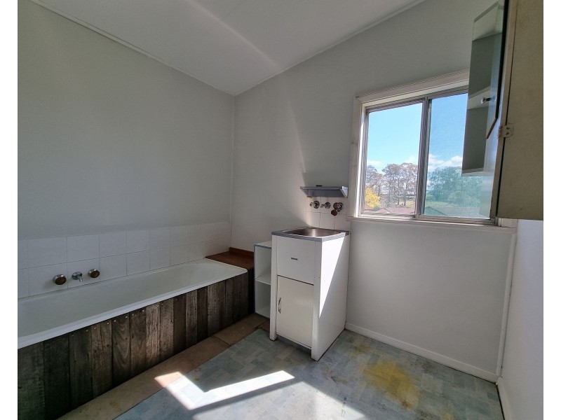 4 Moon Street, Wingham NSW 2429