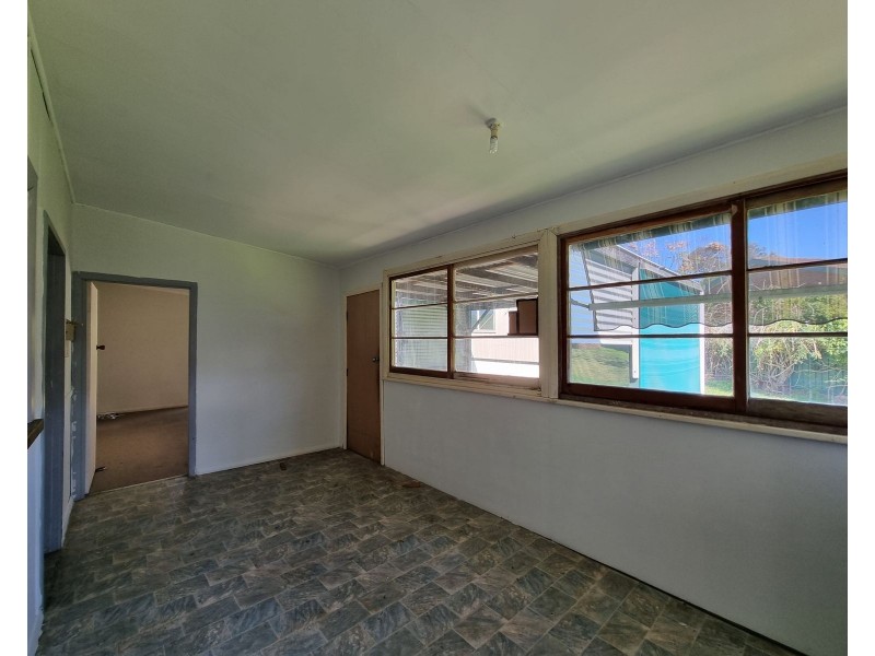 4 Moon Street, Wingham NSW 2429