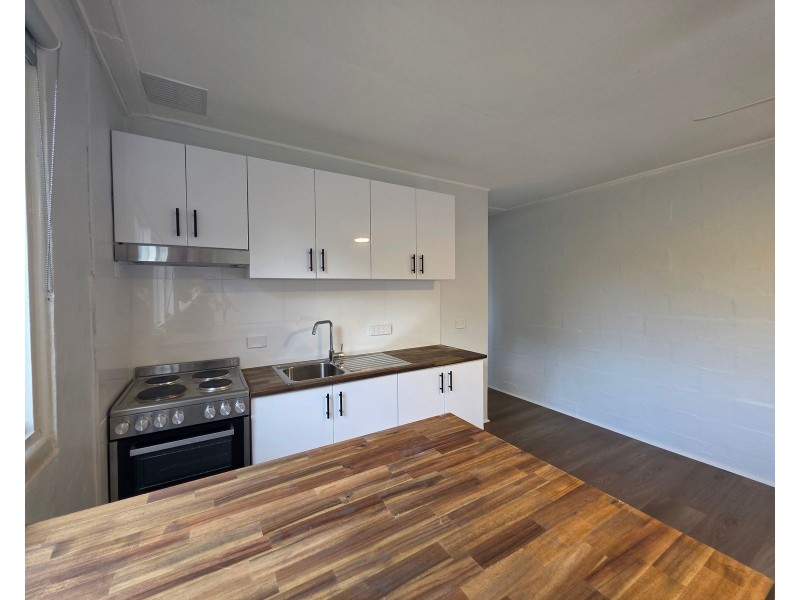 8/26 Commerce Street, Taree NSW 2430