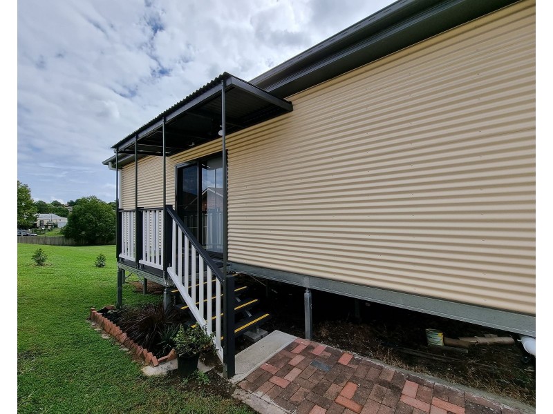 255a Victoria Street, Taree NSW 2430