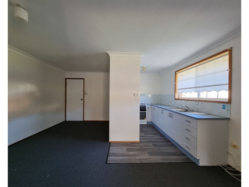 1/18 Pettitt Avenue, Taree NSW 2430