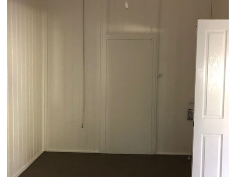 2/79 High Street, Taree NSW 2430