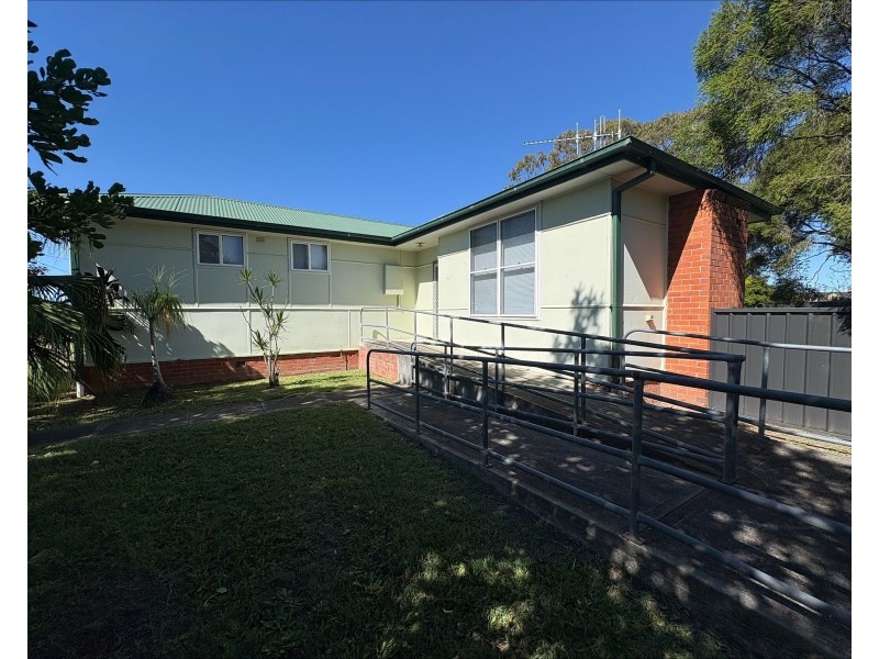 66 Cowper Street, Taree NSW 2430