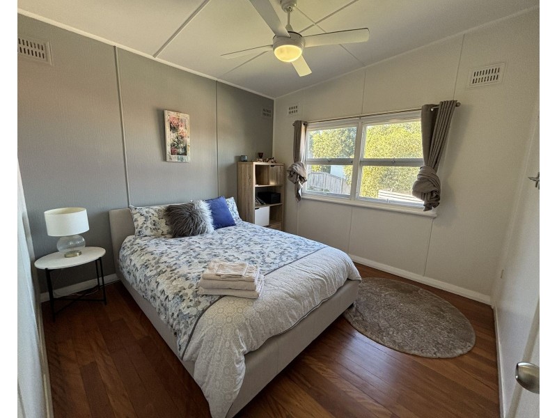 11 West End Avenue, Taree NSW 2430