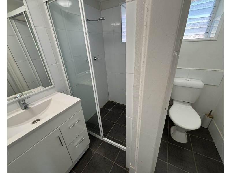 11 West End Avenue, Taree NSW 2430