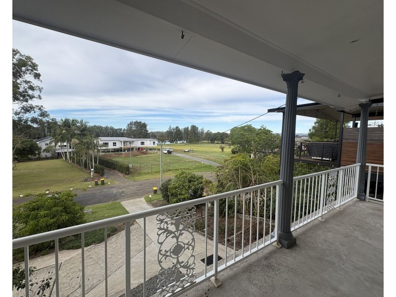 11 West End Avenue, Taree NSW 2430