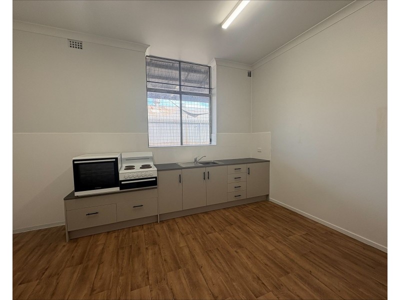 10 Railway Parade, Taree NSW 2430