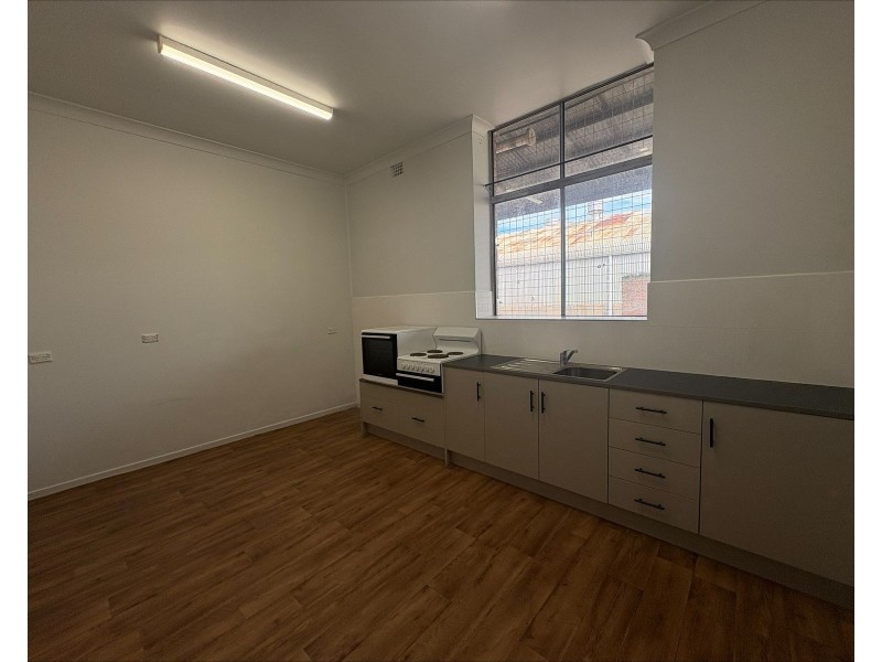 10 Railway Parade, Taree NSW 2430