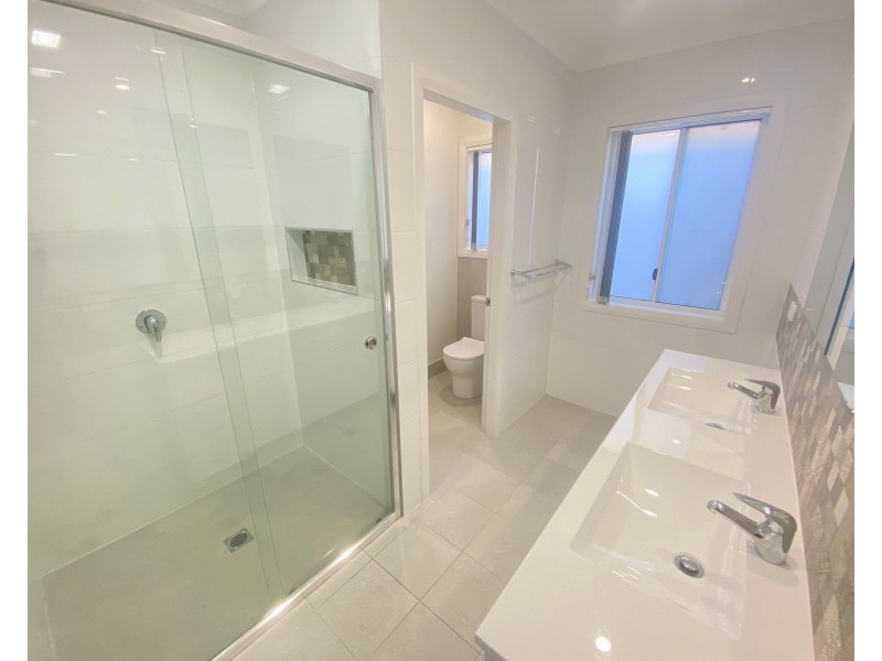 97b Talawong Drive, Taree NSW 2430