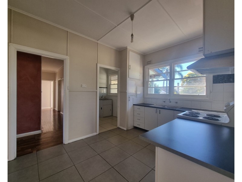 7 Hinten Crescent, Taree NSW 2430